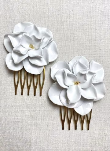Diadema de flamenca Magnolias 1